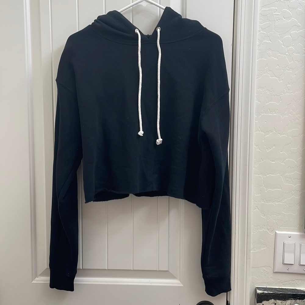 Black Drawstring Hoodie Cropped